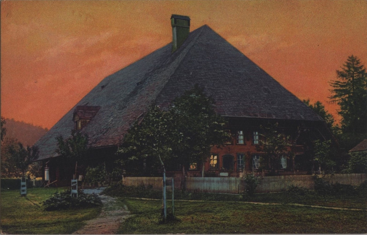 <p>Bauernhaus am Abend in Grünenmatt , Karte Top Zustand</p>